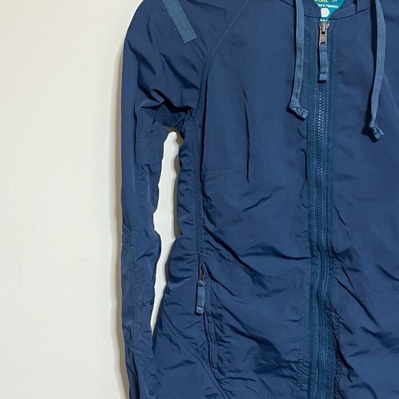 Mountain Hardwear Nylon Blue Jacket Sz 6 - Picture 3 of 11